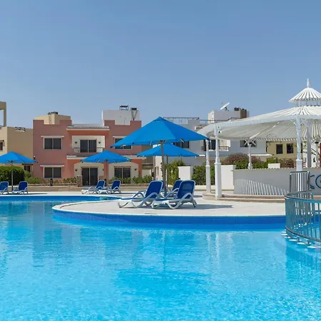 Amwaj Oyoun Resort