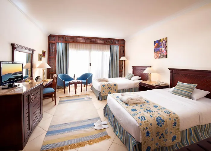 Amwaj Oyoun Resort