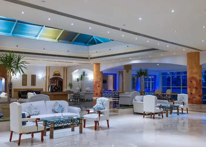 Amwaj Oyoun Resort 4*