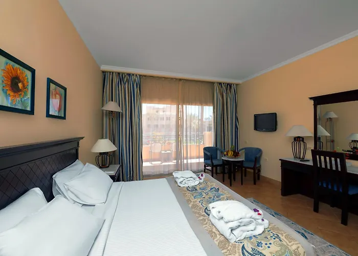 Amwaj Oyoun Resort
