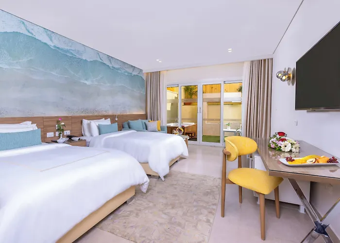 Amwaj Oyoun Resort